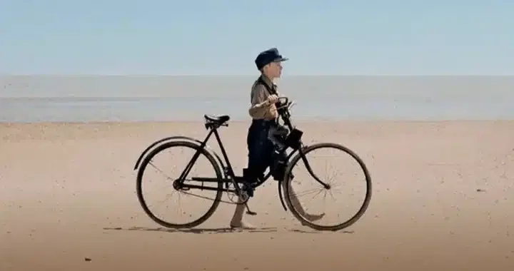 ‘Amrum’ Presents Wartime Distress with Visual Grace