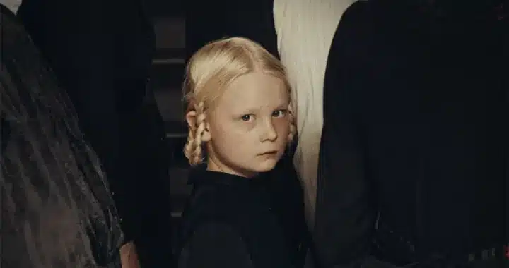 Sound of Falling’s Slow Exhaustion of Memory