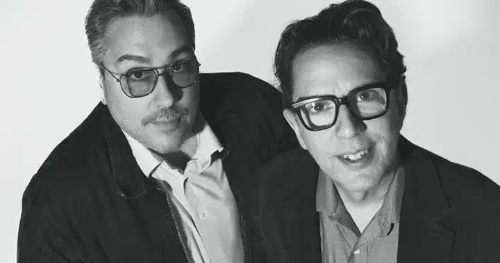 They Might Be Giants Are As Delightfully Weird As Ever