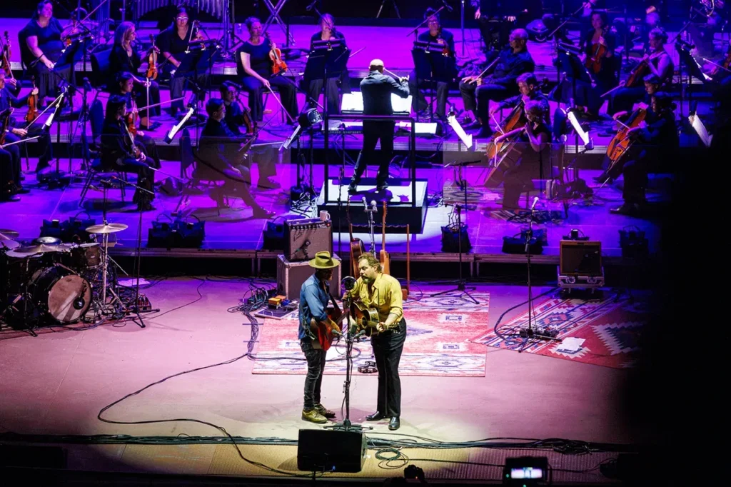Amazing Evening with Gregory Alan Isakov and Symphony at Red Rocks » PopMatters