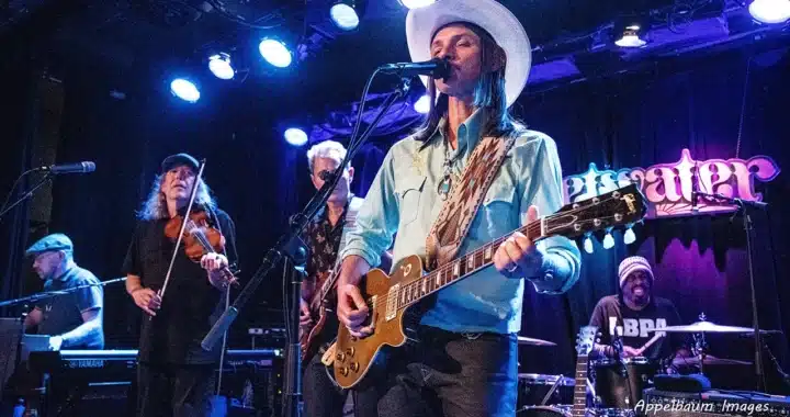 Duane Betts Blazes a Fresh Trail on the Isle of Hope Tour